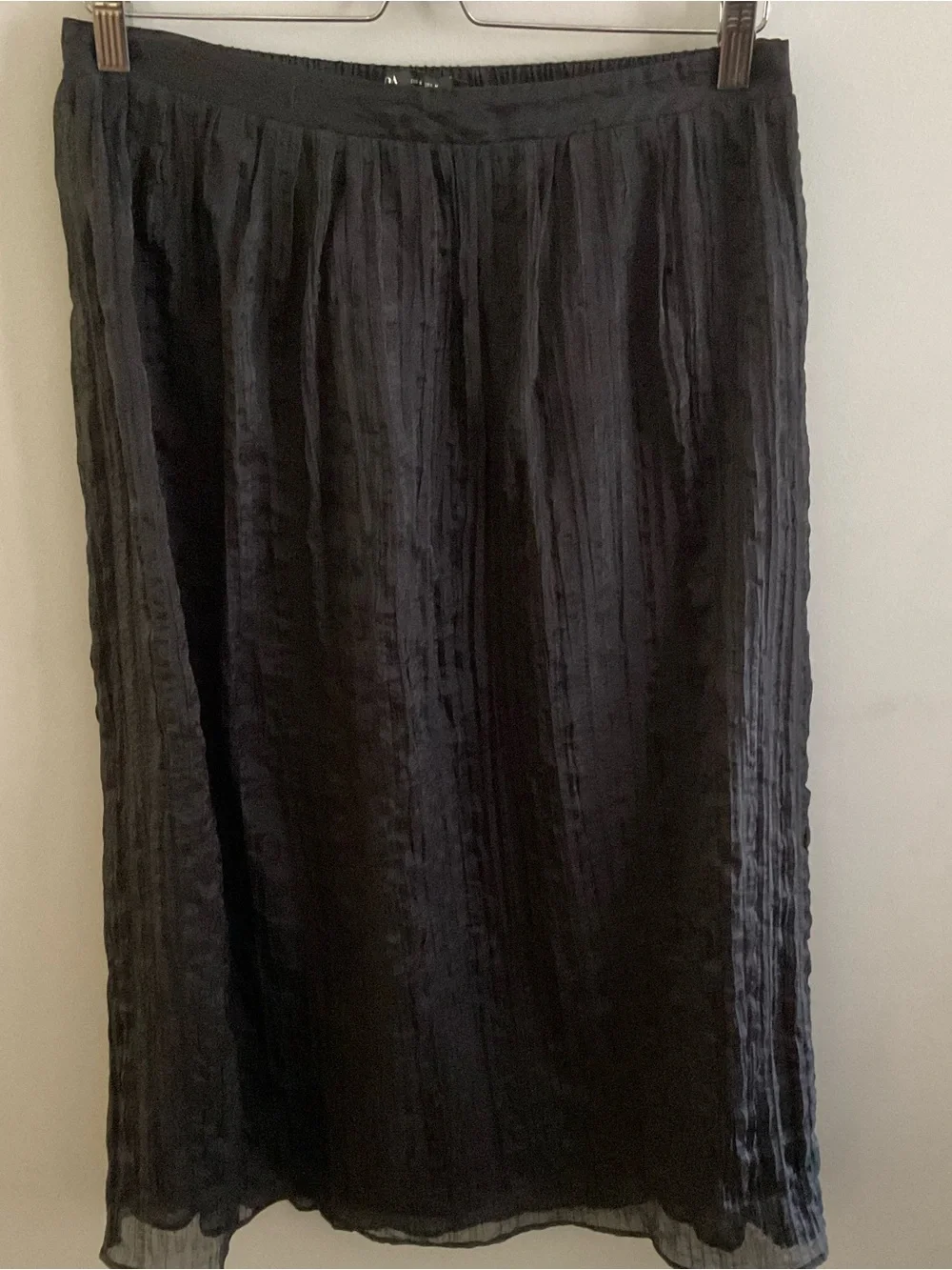 Zara shimmery Black Maxi Pleated Skirt